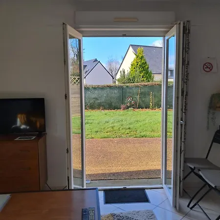 Au Rdc Avec Jardin Clos, Au Calme. *